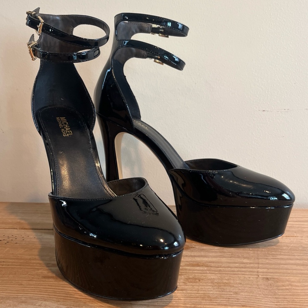 MICHAEL Michael Kors Martina Black Patent Leather Strappy Platform Pumps Size 7M - Picture 5 of 16